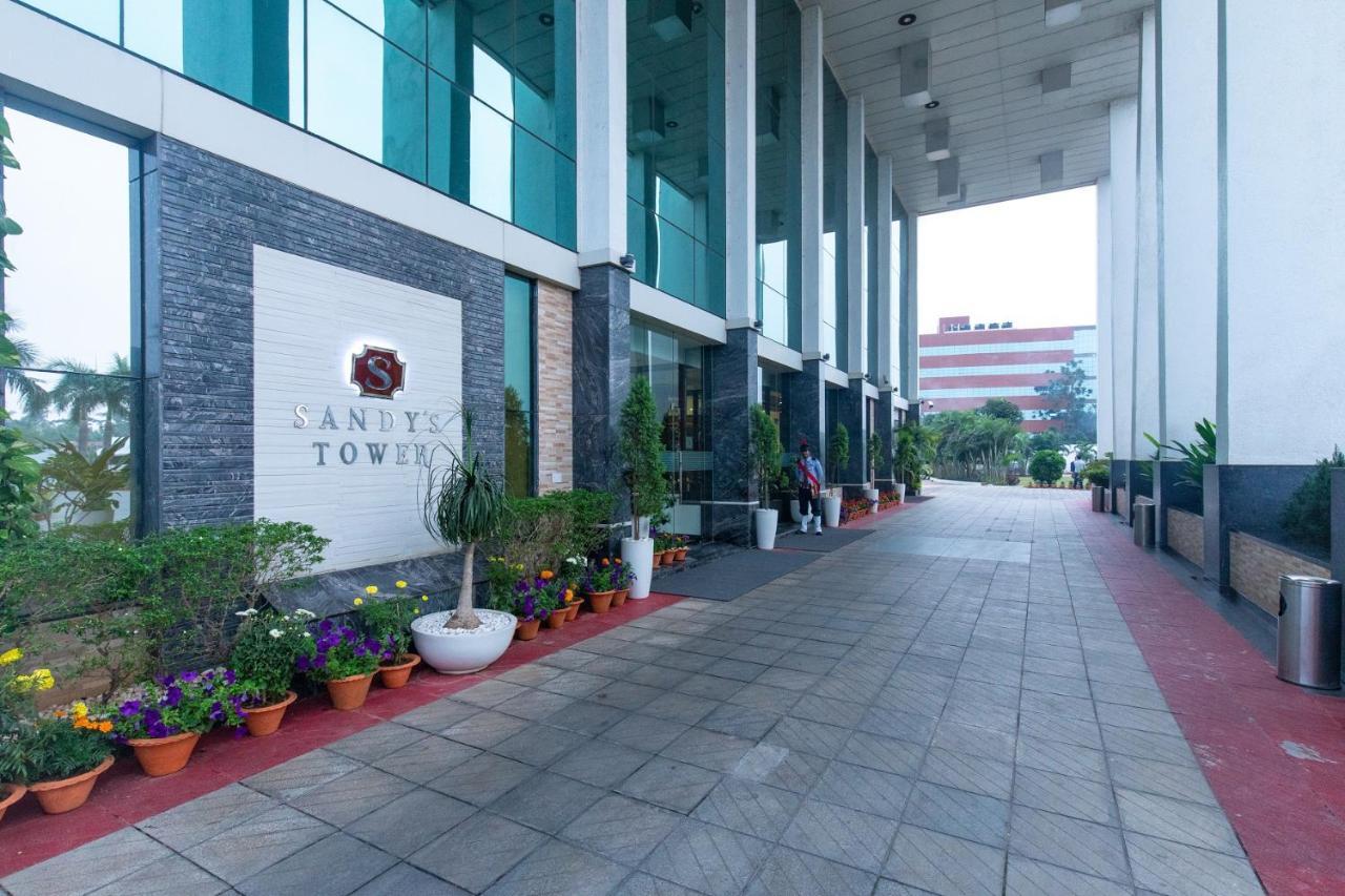Hotel Sandy'S Tower Bhubaneswar Exterior foto